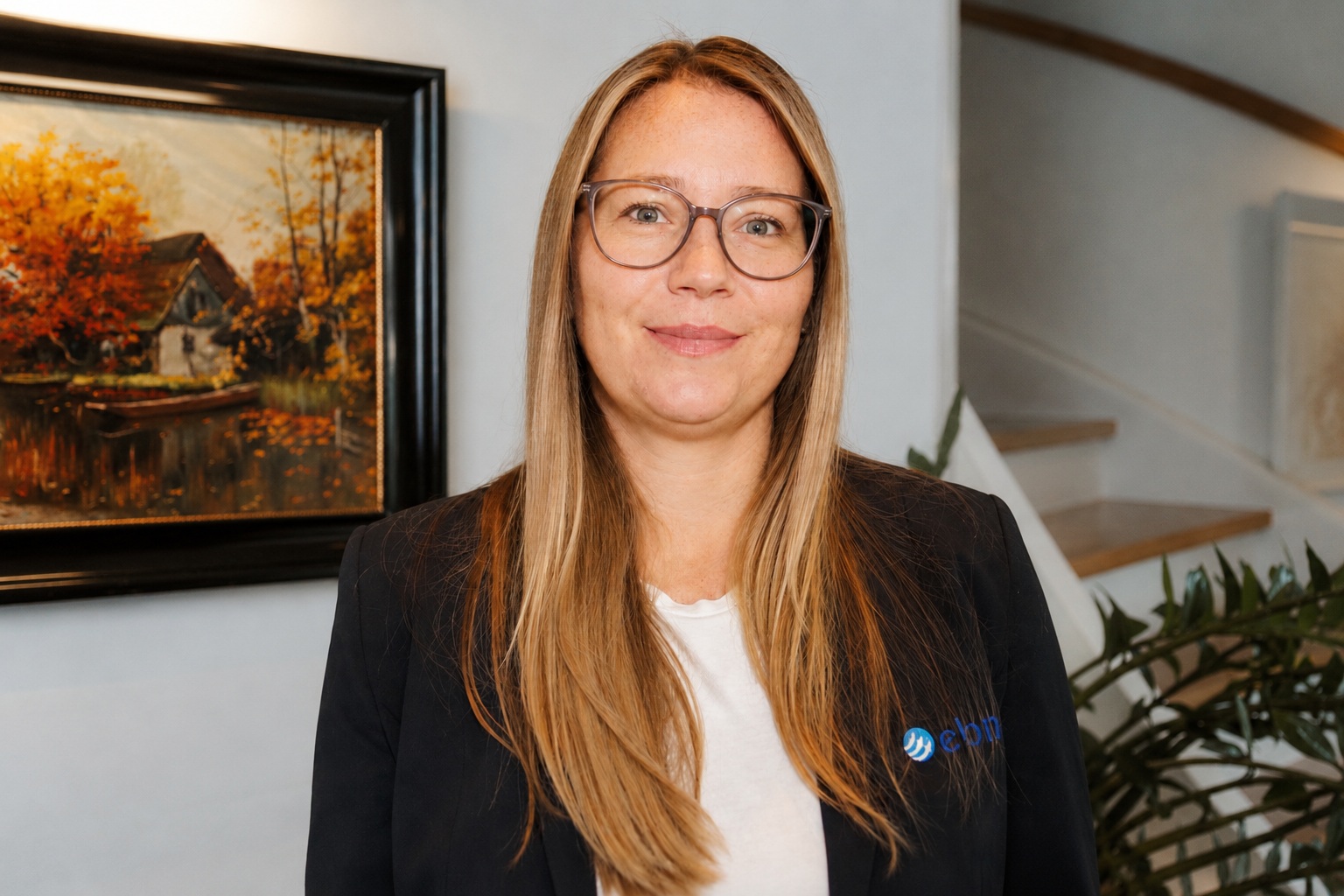 Frau Maike Kehl