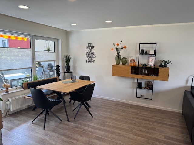 Wohn Eszimmer